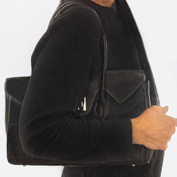 GIANNI CHIARINI Italy Genuine Pebbled Leather Satchel/Shoulder Bag in Black - Picture 15 of 15